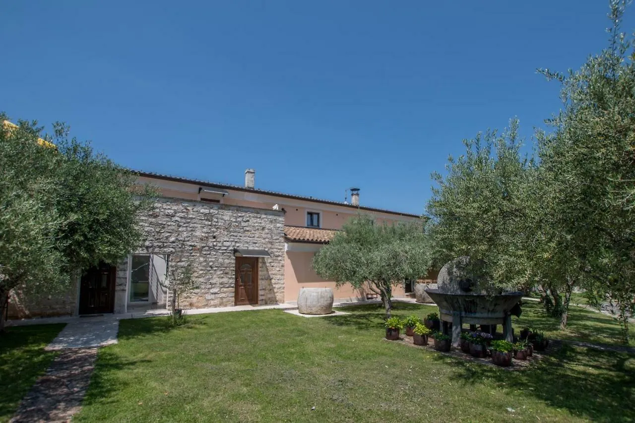 Guest House Maslina  Umag