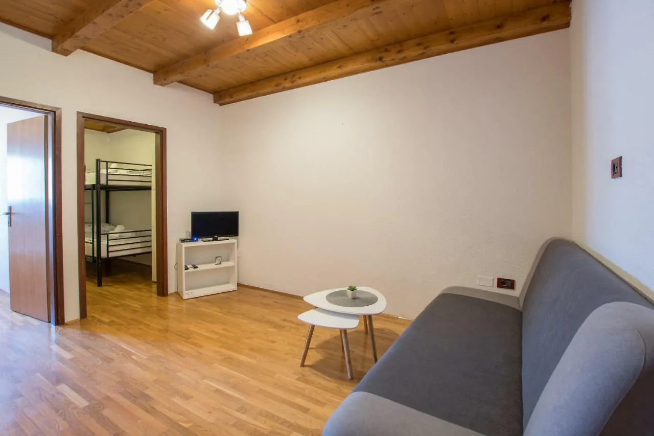 ***  Guest House Maslina Croatia